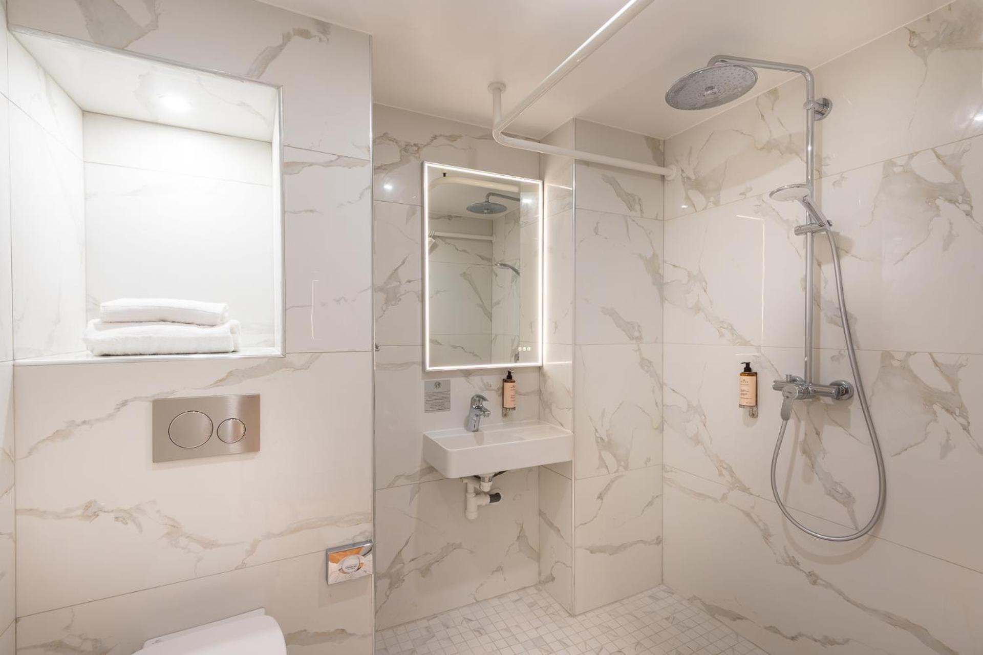 Les Suites Hcr Paris Eksteriør bilde