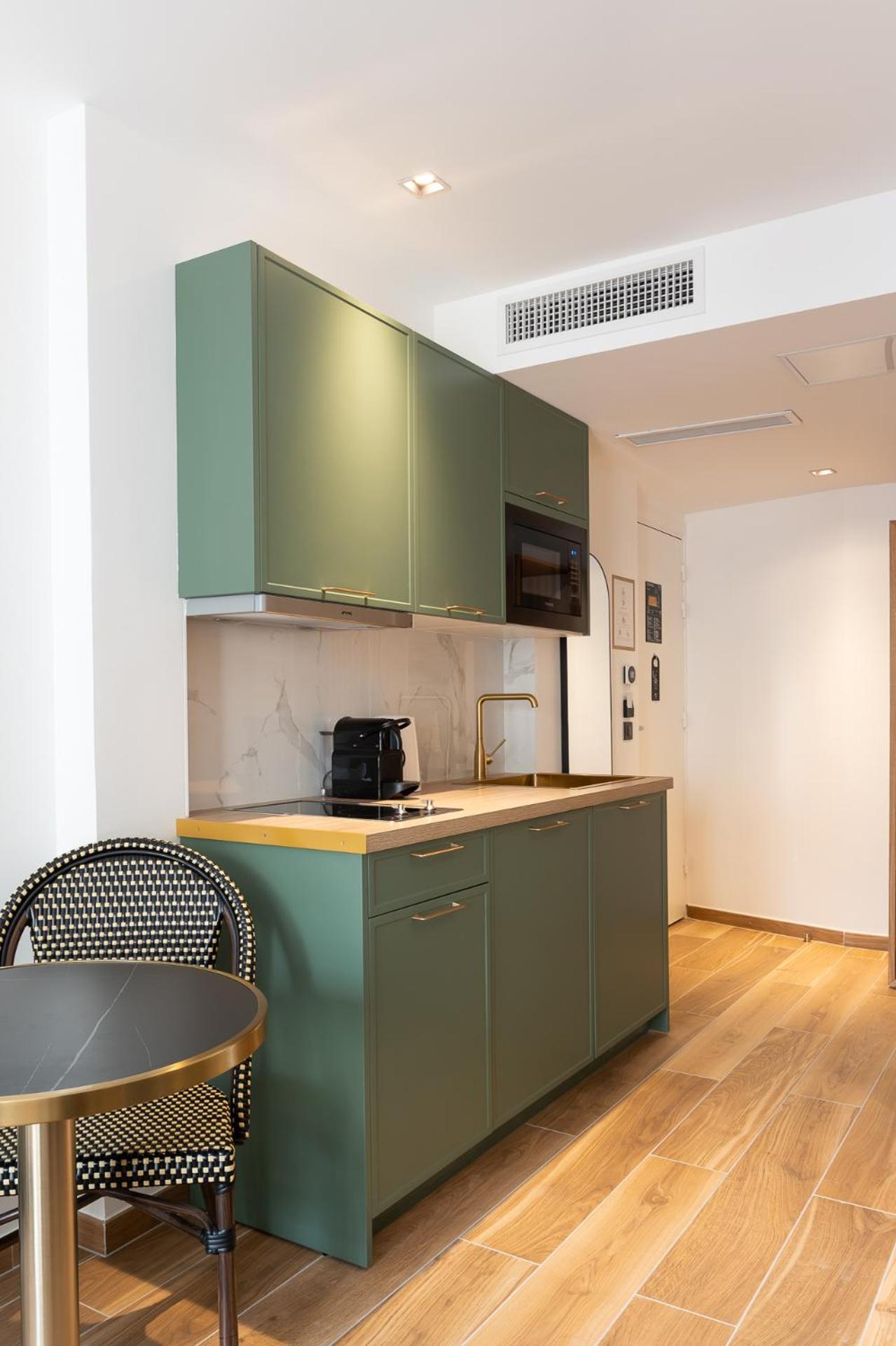 Les Suites Hcr Paris Eksteriør bilde