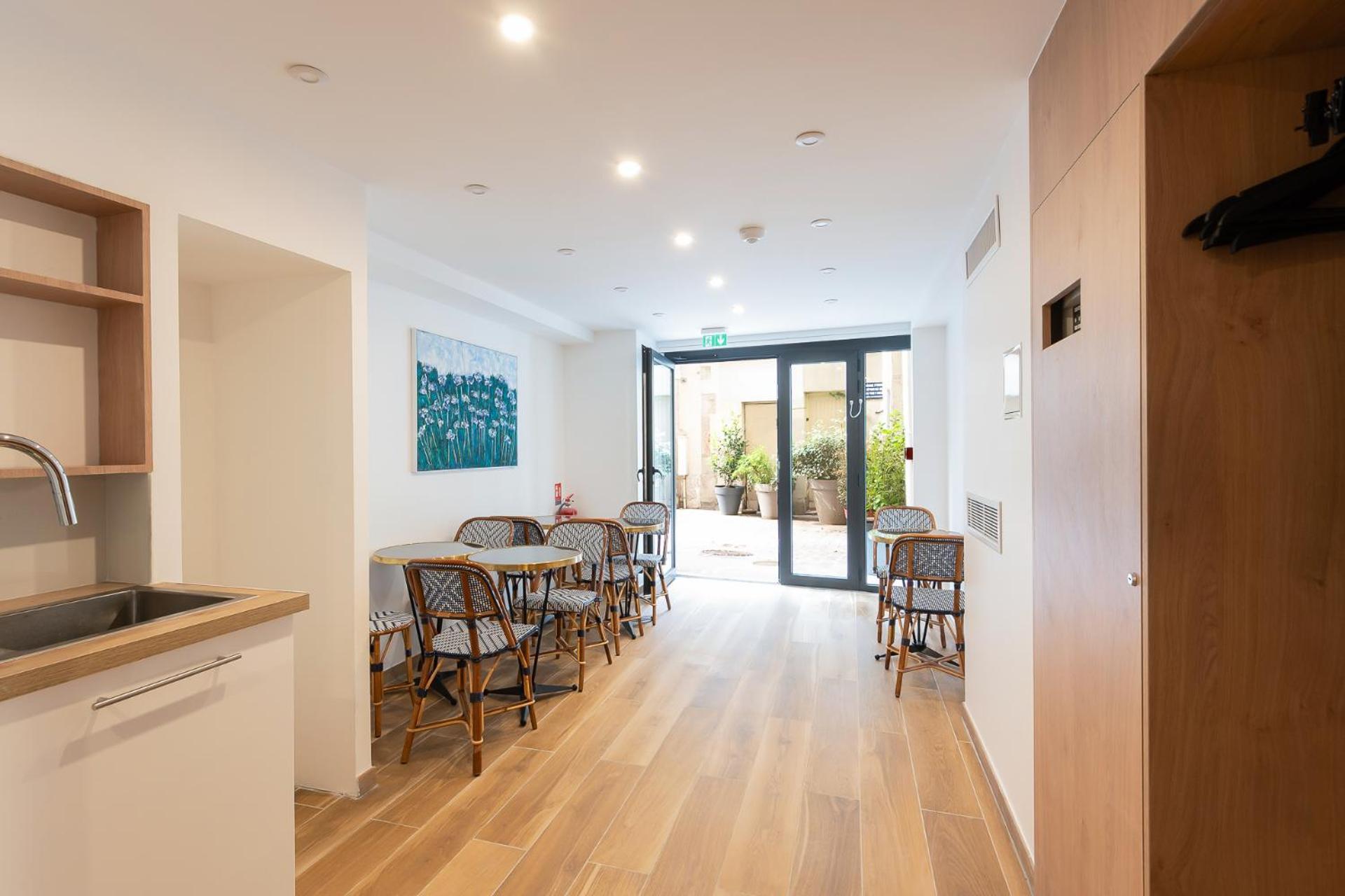Les Suites Hcr Paris Eksteriør bilde